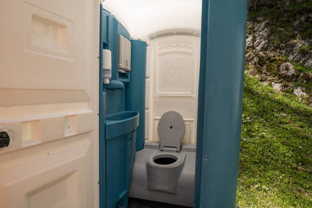 Portable Toilet Options We Offer in Waterloo, IN